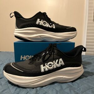 Men’s HOKA Skyflow Wide